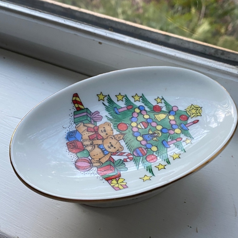 Vintage 70's Christmas Teddy Bear Soap Dish
